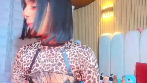 milu_carbajal_x online show from July 2026 04:05:01 AM