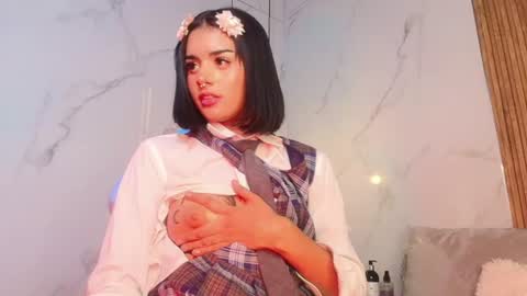 milu_carbajal_x online show from July 2026 04:11:02 PM