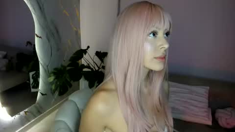 Snapshot of miluuu_kai chatting on July 2026 12:11:01 PM Milu online show from July 2026 12:11:01 PM
