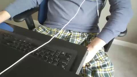 milwaukeebadger24 online show from January 2026 08:25:02 PM