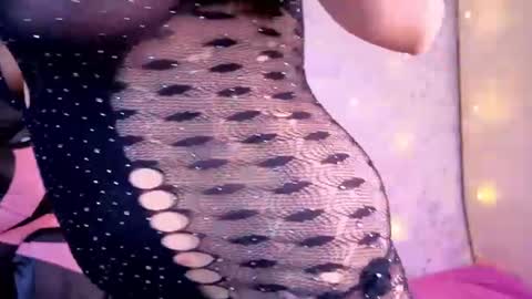 mily online show from July 2026 03:21:02 PM