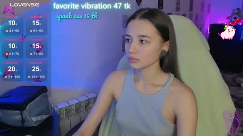 Snapshot of milyamess chatting on March 2025 04:00:02 PM Emily online show from March 2025 04:00:02 PM