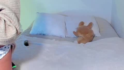 Snapshot of mimi_sa chatting on January 2025 09:11:02 PM Mimii online show from January 2025 09:11:02 PM