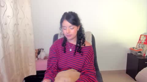 Snapshot of mimi_sa chatting on June 2026 01:07:02 AM Mimii online show from June 2026 01:07:02 AM
