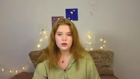 hi Im Mina  online show from April 2026 09:47:01 AM