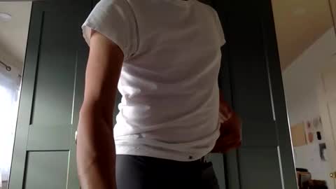 Snapshot of mince_alors chatting on December 2025 06:24:02 PM mince_alors online show from December 2025 06:24:02 PM