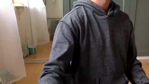 Snapshot of mince_alors chatting on March 2026 05:14:01 PM mince_alors online show from March 2026 05:14:01 PM