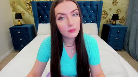 minchelskatrina online show from January 2025 01:23:02 PM