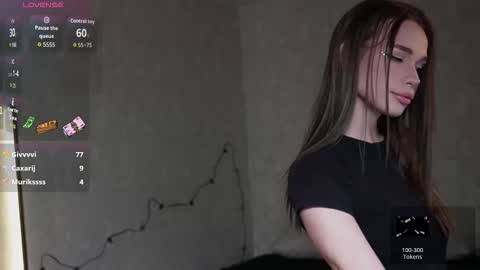 Snapshot of mindlure chatting on February 2026 05:34:02 AM Emily online show from February 2026 05:34:02 AM