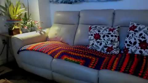 mindphuk online show from December 2025 01:36:01 AM