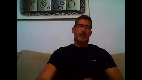 Snapshot of mindthestep chatting on April 2026 09:21:02 PM MIND online show from April 2026 09:21:02 PM