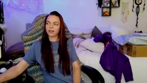 Snapshot of mindymars chatting on January 2026 04:22:02 PM Mindy Mars online show from January 2026 04:22:02 PM