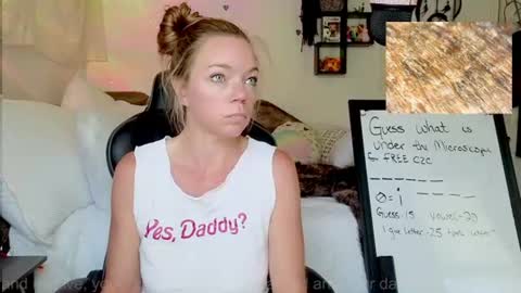Mindy Mars online show from July 2026 02:43:01 PM