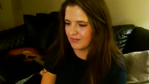 Mindy online show from February 2026 03:44:01 AM