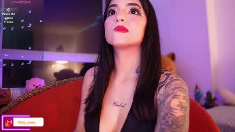 My name is Fer Nice to meet you  give it a thumbs up please its important online show from October 2025 05:05:01 AM