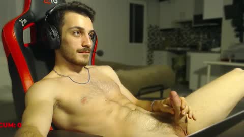    online show from December 2025 06:04:02 PM