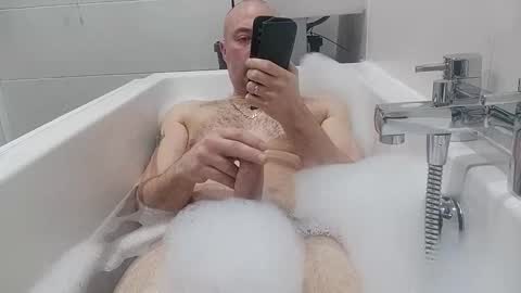 Snapshot of minge68 chatting on March 2026 07:28:02 PM minge68 online show from March 2026 07:28:02 PM