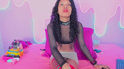 Mingie online show from February 2025 11:49:02 AM