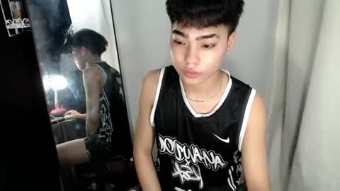 mingkla_man online show from July 2026 05:32:02 PM