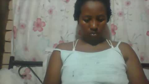 Snapshot of minie4tina chatting on December 2024 09:54:02 AM Minie4Tina online show from December 2024 09:54:02 AM