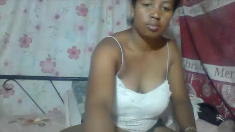 Snapshot of minie4tina chatting on December 2024 06:17:02 AM Minie4Tina online show from December 2024 06:17:02 AM