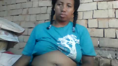 Snapshot of minie4tina chatting on December 2024 07:37:02 AM Minie4Tina online show from December 2024 07:37:02 AM