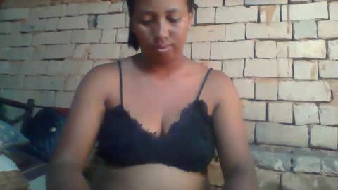 Snapshot of minie4tina chatting on January 2025 06:53:02 AM Minie4Tina online show from January 2025 06:53:02 AM