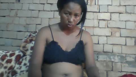 Snapshot of minie4tina chatting on January 2025 10:51:01 AM Minie4Tina online show from January 2025 10:51:01 AM