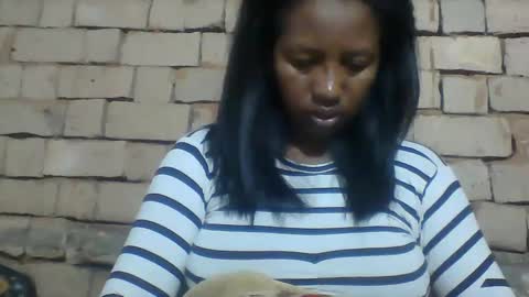 Snapshot of minie4tina chatting on January 2025 05:56:01 AM Minie4Tina online show from January 2025 05:56:01 AM