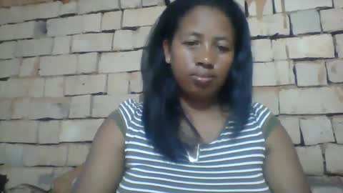 Snapshot of minie4tina chatting on January 2025 05:29:02 AM Minie4Tina online show from January 2025 05:29:02 AM