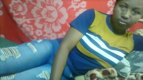 Snapshot of minie4tina chatting on January 2025 04:45:01 AM Minie4Tina online show from January 2025 04:45:01 AM