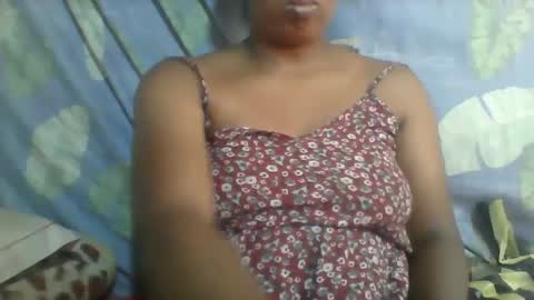 Snapshot of minie4tina chatting on February 2025 09:32:02 AM Minie4Tina online show from February 2025 09:32:02 AM