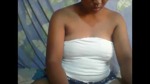 Snapshot of minie4tina chatting on March 2025 10:13:02 AM Minie4Tina online show from March 2025 10:13:02 AM