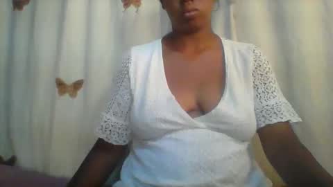 Snapshot of minie4tina chatting on November 2025 06:58:02 AM Minie4Tina online show from November 2025 06:58:02 AM