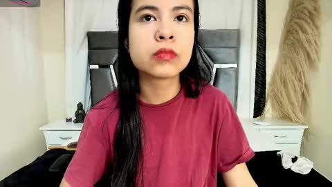 minilove_01 online show from May 2026 12:03:02 PM