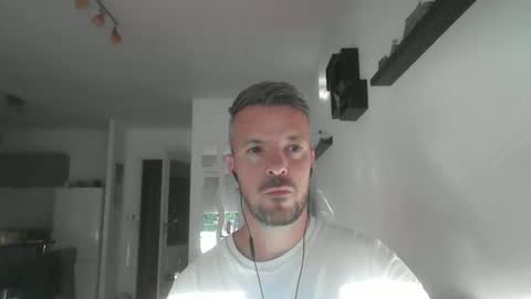 minka28 online show from May 2026 05:31:01 PM