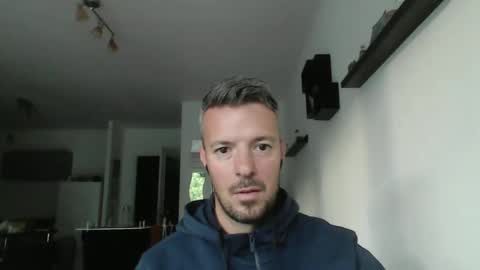 minka28 online show from May 2026 05:34:02 PM