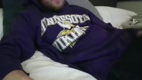 Minnesota Guy online show from December 2025 04:29:02 AM