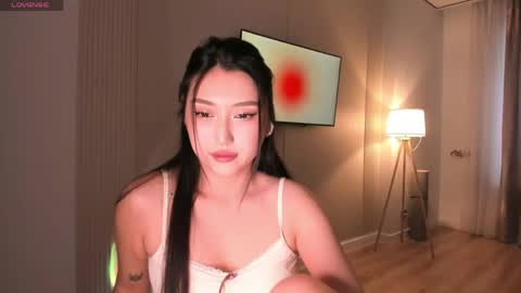Snapshot of minnie_jin chatting on April 2026 11:47:02 AM minnie_jin online show from April 2026 11:47:02 AM