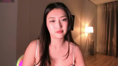 Snapshot of minnie_jin chatting on April 2026 03:21:02 PM minnie_jin online show from April 2026 03:21:02 PM