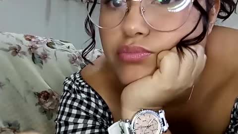 Snapshot of mira_cherry chatting on October 2025 05:21:02 AM mira_cherry online show from October 2025 05:21:02 AM