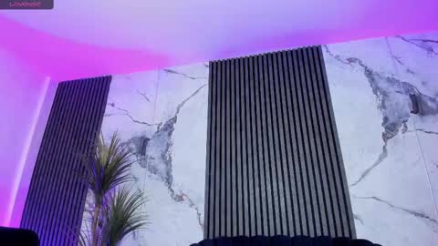 Snapshot of mira_fantasy chatting on March 2025 05:11:01 AM mira_fantasy online show from March 2025 05:11:01 AM