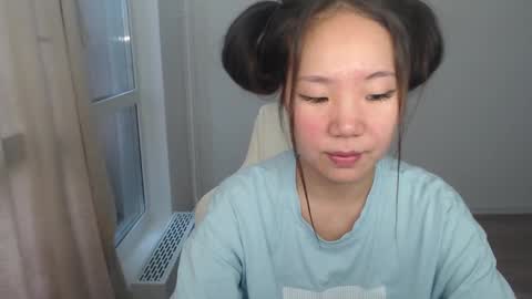 mira_g online show from March 2025 07:30:01 AM