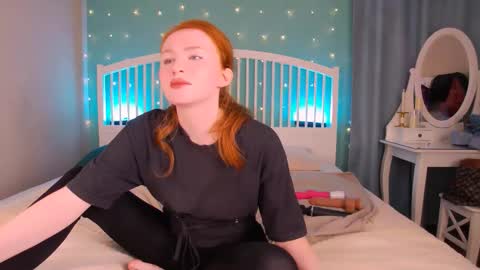 Snapshot of mira_glace chatting on November 2025 12:59:01 PM Mira3 online show from November 2025 12:59:01 PM