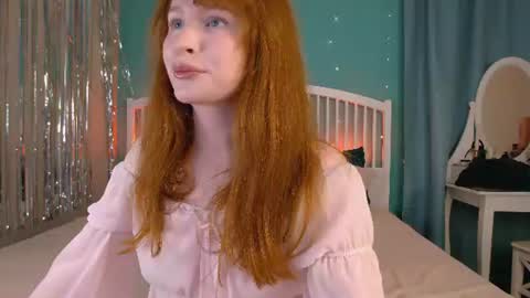 Snapshot of mira_glace chatting on June 2026 10:20:01 AM Mira3 online show from June 2026 10:20:01 AM