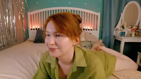 Snapshot of mira_glace chatting on July 2026 01:19:01 AM Mira3 online show from July 2026 01:19:01 AM