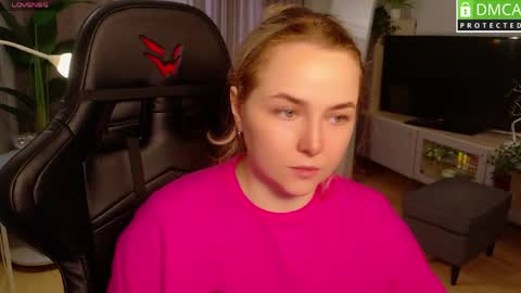 Mira online show from May 2026 01:03:02 AM