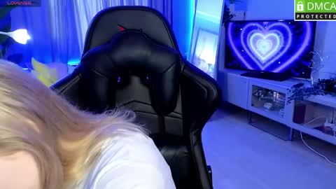 Mira online show from May 2026 01:25:02 AM