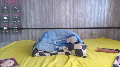 Snapshot of mira_one_ chatting on September 2025 09:24:01 AM mira_one_ online show from September 2025 09:24:01 AM