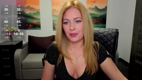 Snapshot of mira_whitme chatting on January 2026 12:55:01 PM Mira online show from January 2026 12:55:01 PM